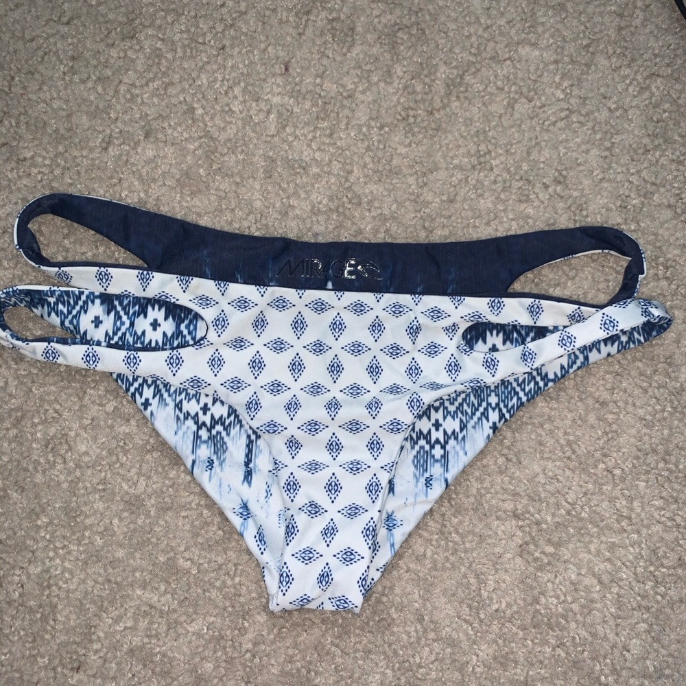 Ripcurl reversible bikini bottoms